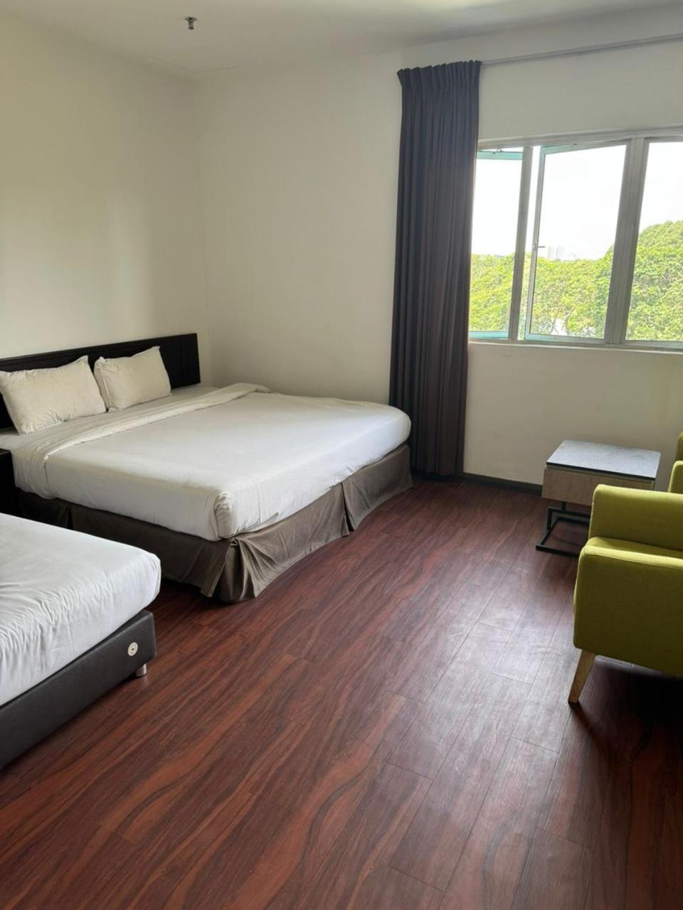 Hotel Pandan Τζόχορ Μπάχρου Εξωτερικό φωτογραφία